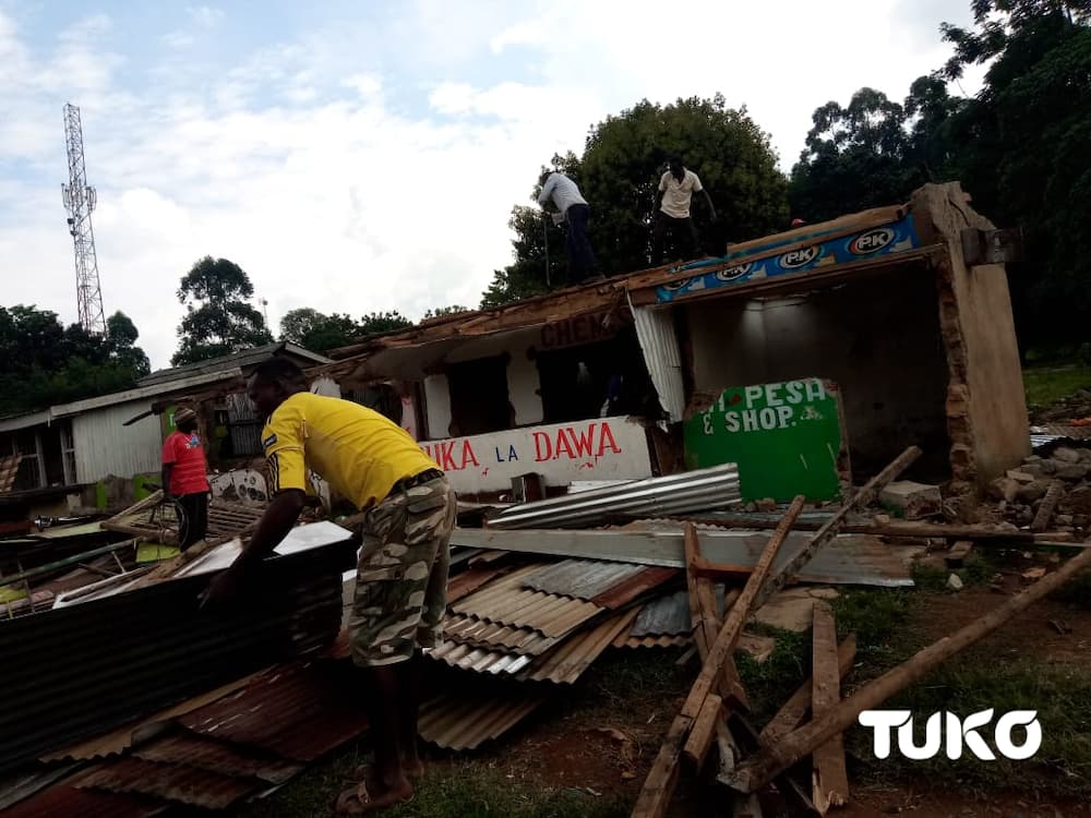 Kakamega county gov't demolishes traders' stalls ahead of CS Kagwe's visit