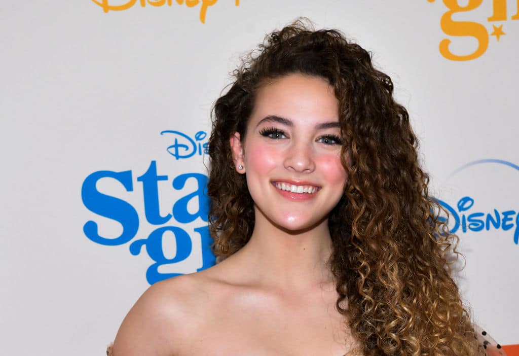 Does Sofie Dossi Have A Sister