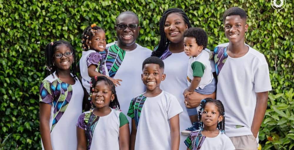 Photo of Dr Yaw Perbi, his wife and seven children