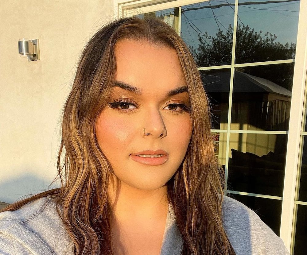 Jenicka Lopez Instagram, Siblings, Net Worth, Bio & Age