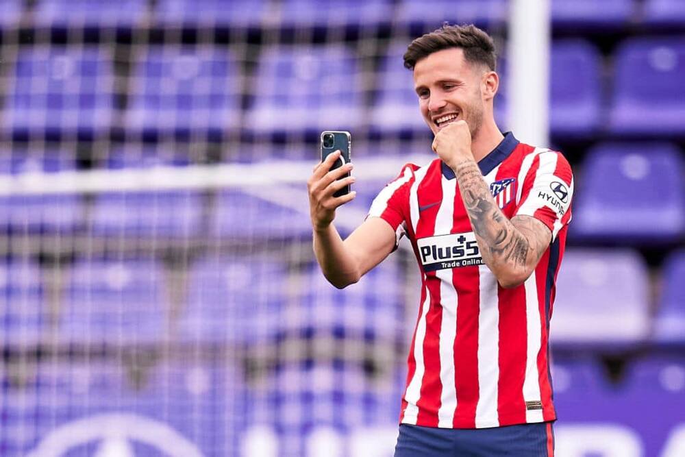 Saul Niguez all smiles while in action for Atletico. Photo by Denis Doyle.