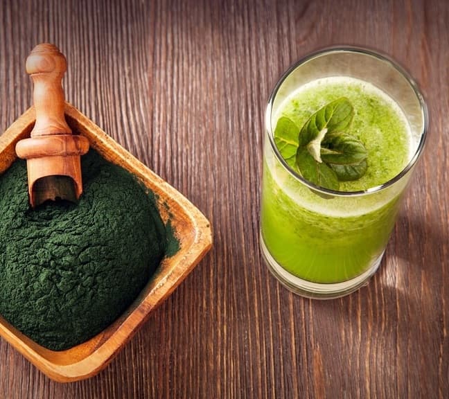 Spirulina face mask benefits for skin and how to use