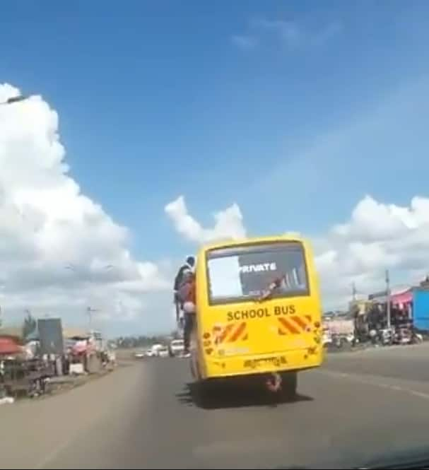 Video ya kutisha ya basi la shule likivuja sheria za Michuki yaibuka