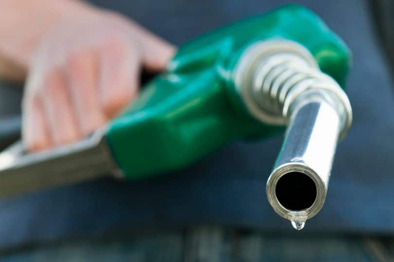 Kenyan Motorists Cross Over to Tanzania to buy fuel at lower prices