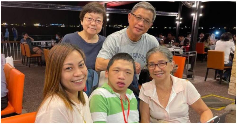 Singapore family.