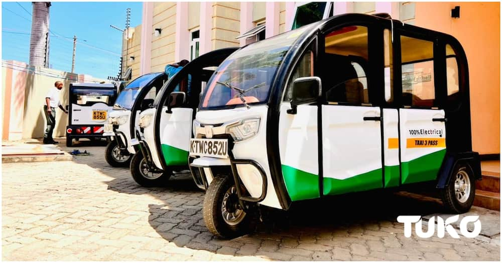 Fleet of tuktuks