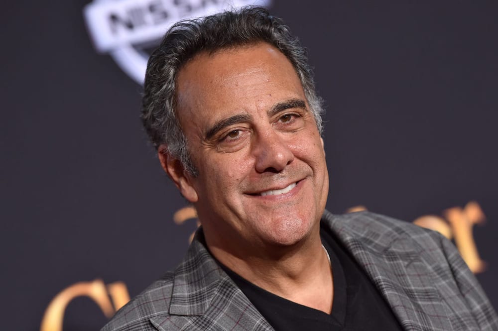 brad garrett net worth