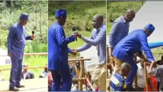 Viral Clip Showing Raila Odinga Almost Falling Off Dias in Kisii Is Edited
