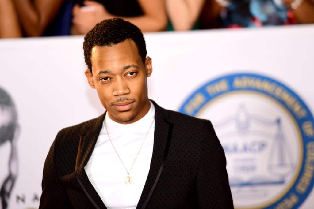 Tyler James Williams: brothers, net worth, wife, illness, parents 