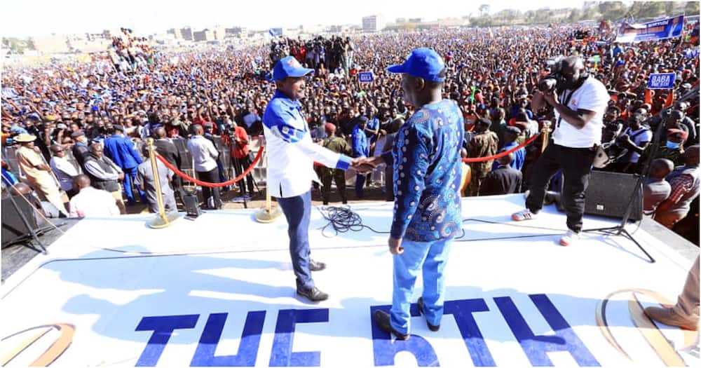 ODM leader Raila Odinga (r) shaking Kalonzo Musyoka's hand. Photo: Kalonzo Musyoka.