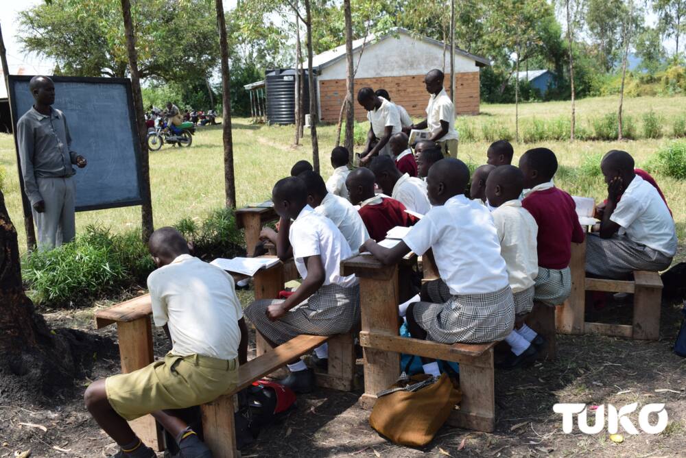 Homa Bay: Pupils forced to leave school after government declares classrooms unsafe