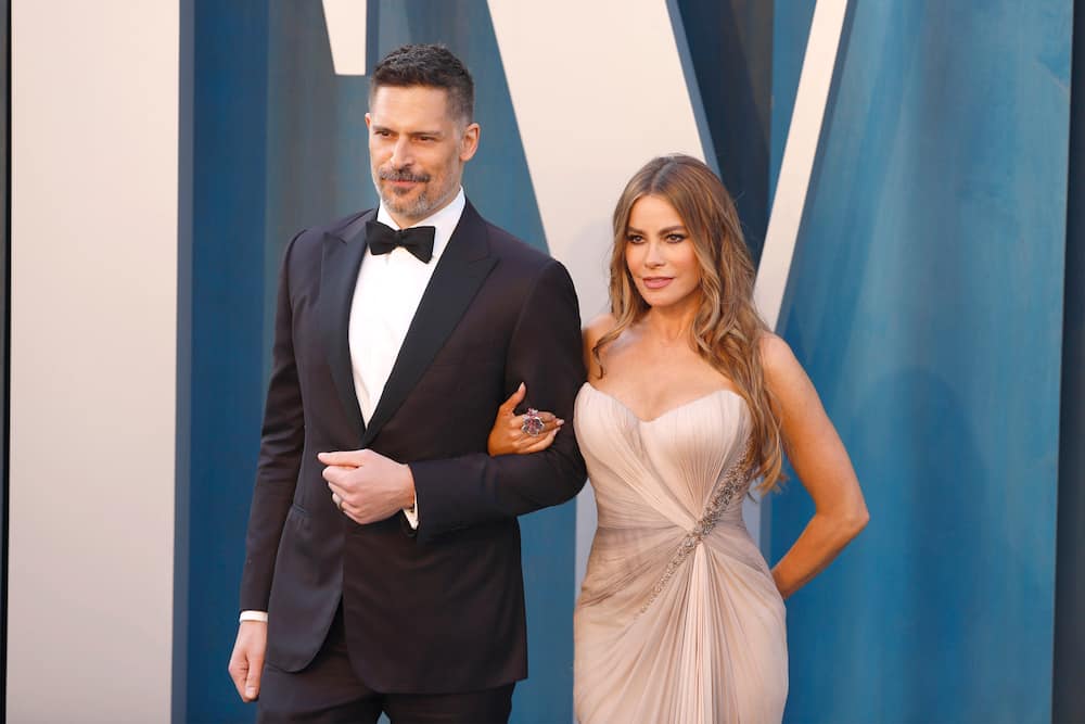 Joe Manganiello and Sofía Vergara attend the 2022 Vanity Fair Oscar Party Dinner