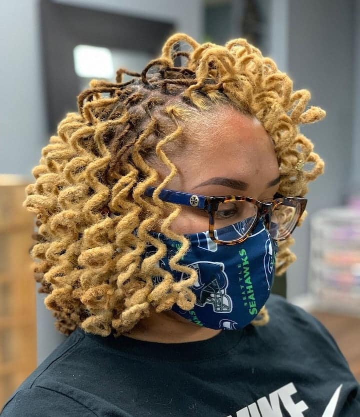 20 best loc styles with curls that will look great on you Tuko.co.ke