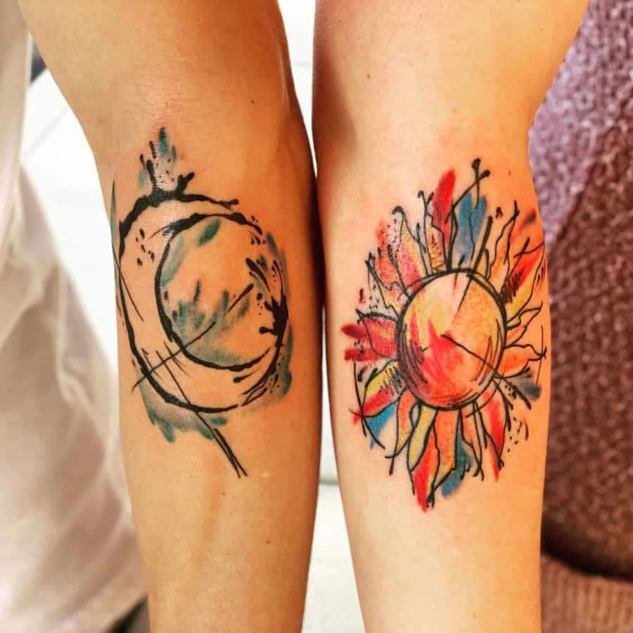 BFFs show off their incredible matching tattoos | Daily Mail Online