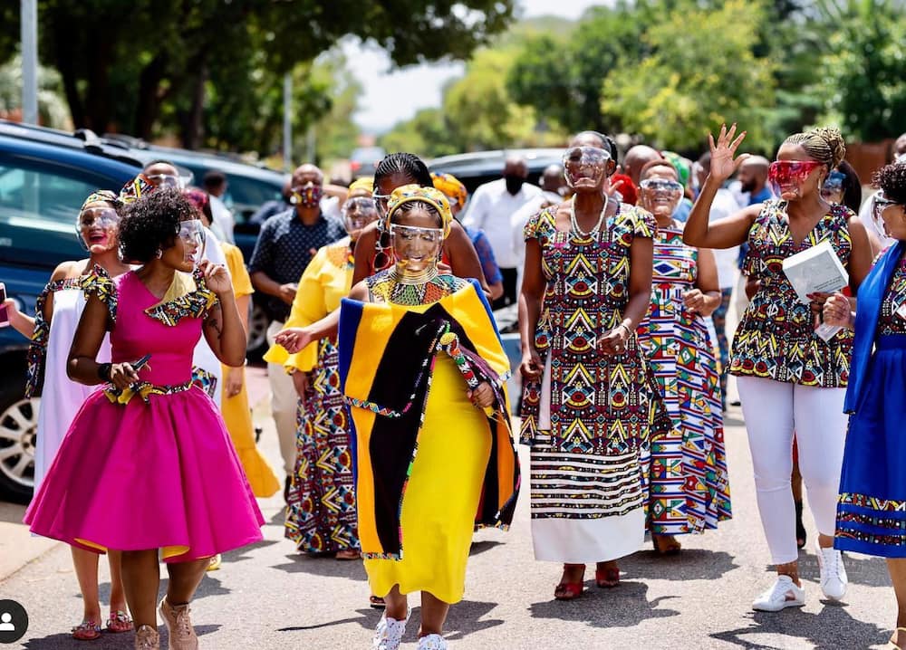 Ndebele traditional attire on sale pictures