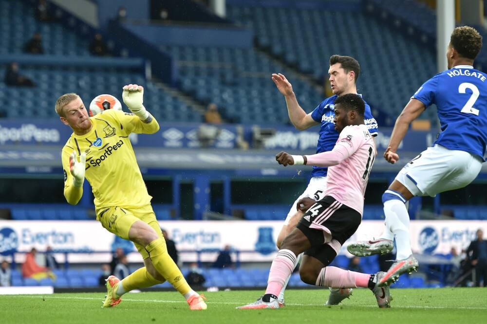 Everton vs Leicester City: Gylfi Sigurdsson's goal gives Blues 2-1 win