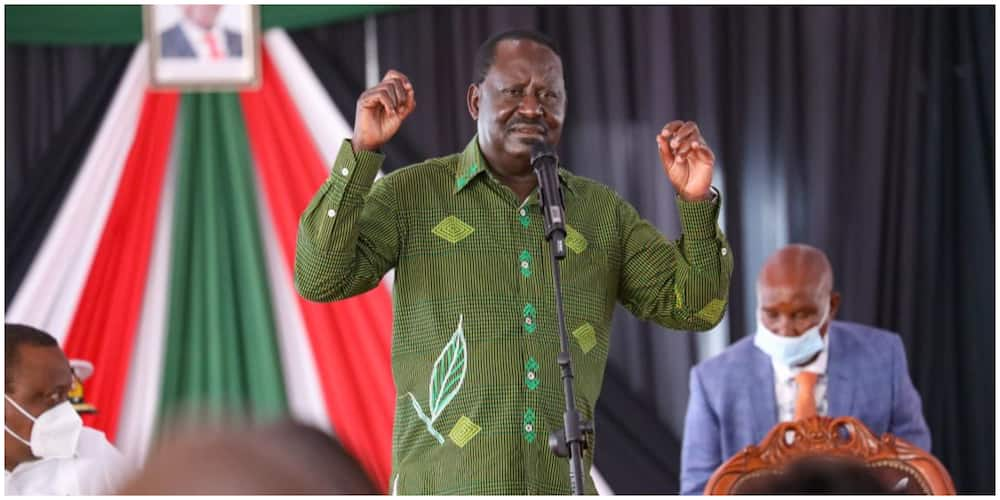 ODM leader Raila Odinga addressing Kenyans after receiving the BBI report. Photo: Raila Odinga.