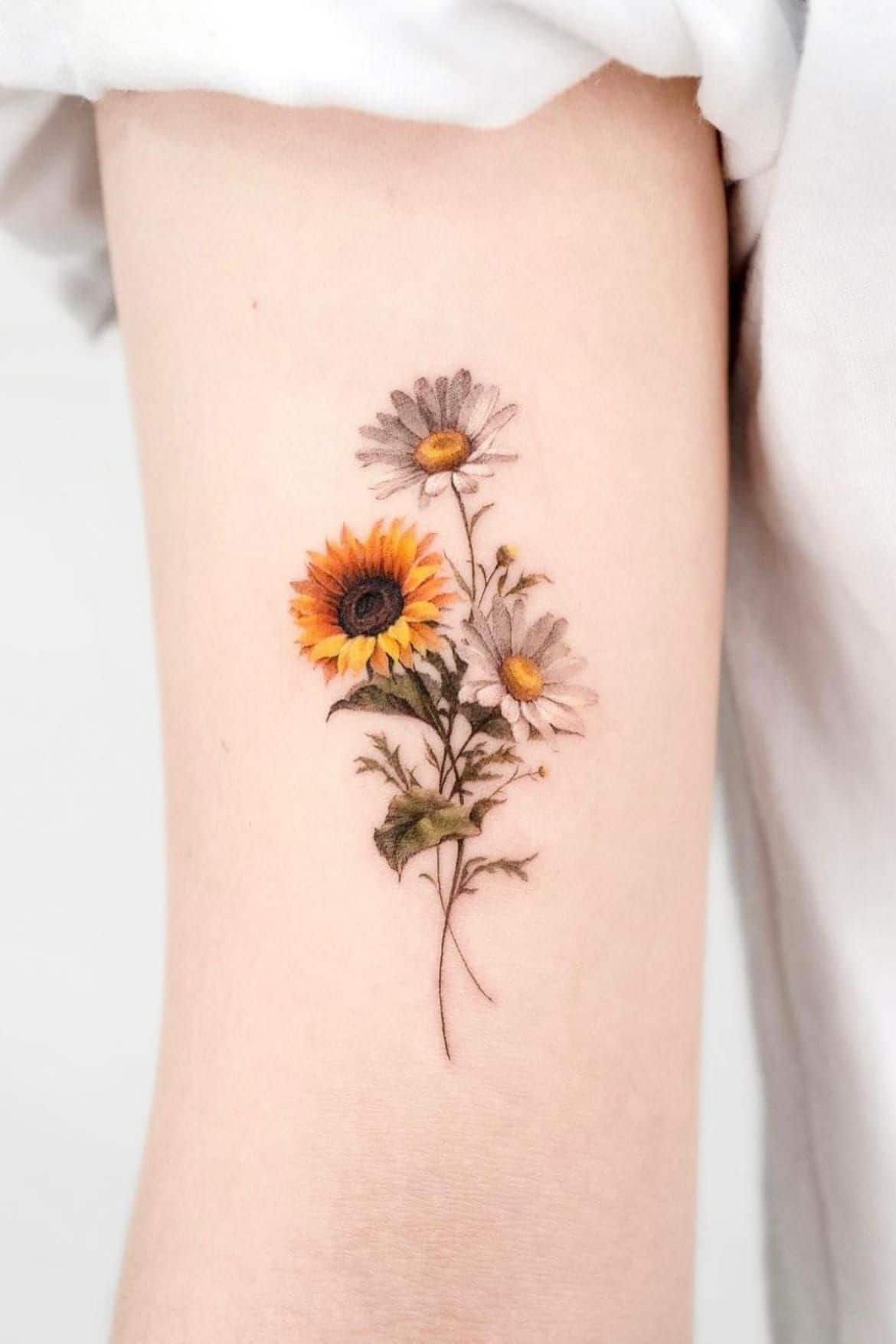 Is it weird for guys to get flower tattoos? - Quora