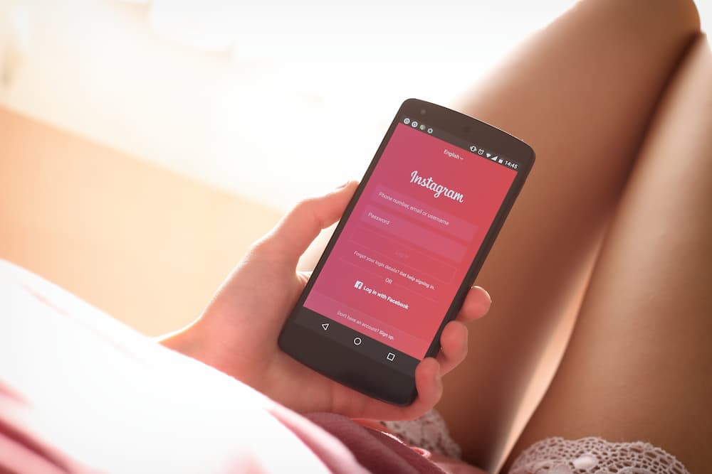 100+ funny questions for Instagram story to entertain your followers - 100+ funny questions for Instagram story to entertain your followers -