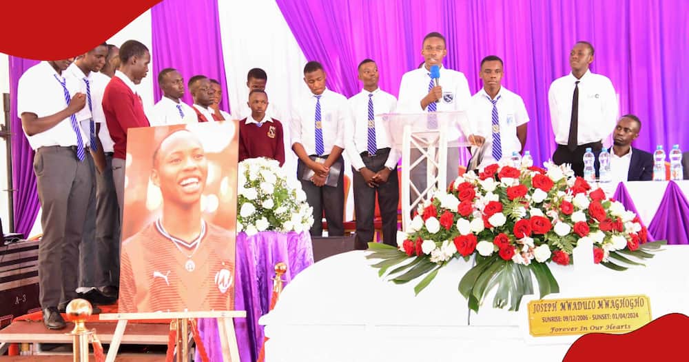Chavakali High students attend Joe Mwadulo's burial.