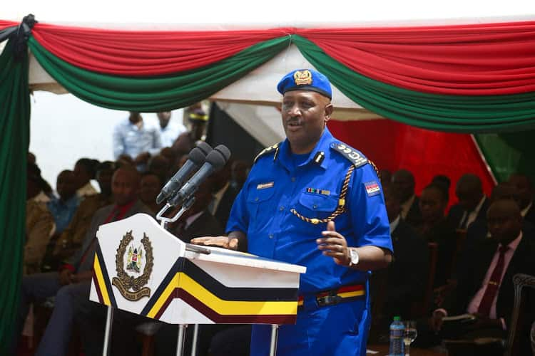 Polisi Machakos wahamishwa kufuatia madai waliitisha mlungula kutoka kwa IG Mutyambai