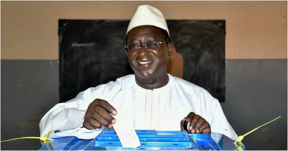Soumaila Cisse: Mali's opposition chief dies of suspected COVID-19 complications