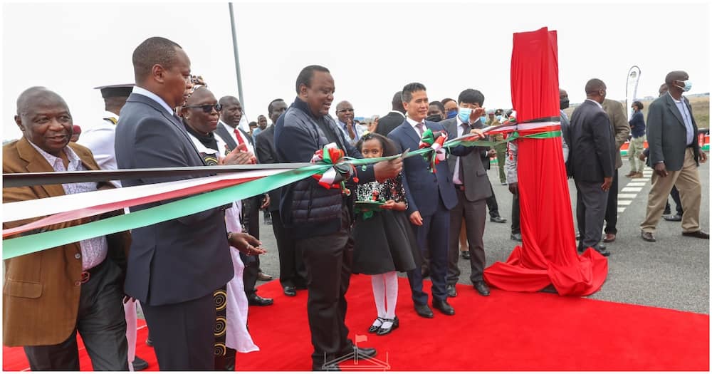 Uhuru Kenyatta officially opening the Nairobi Expressway. Photo: State House Kenya.