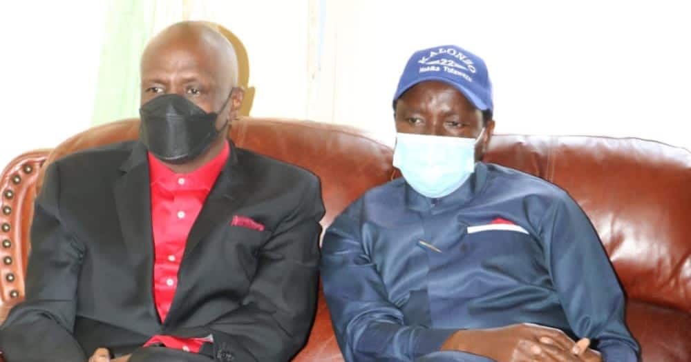 KANU leader Gideon Moi (r) and Wiper's Kalonzo Musyoka. Photo: Musalia Mudavadi.
