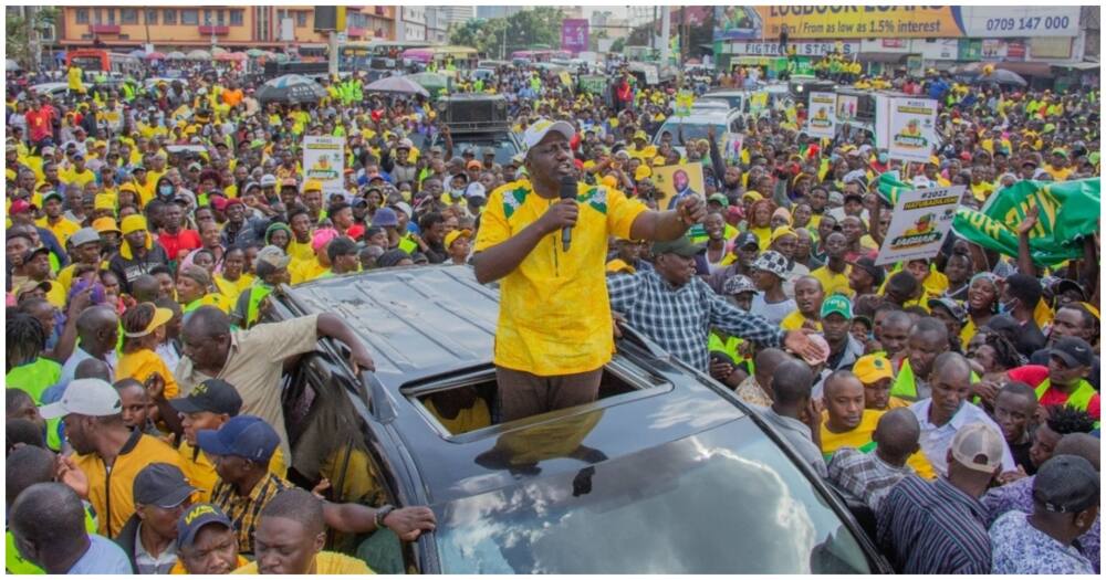 DP William Ruto caused a light moment when he took on a section of supporters blowing vuvuzelas.