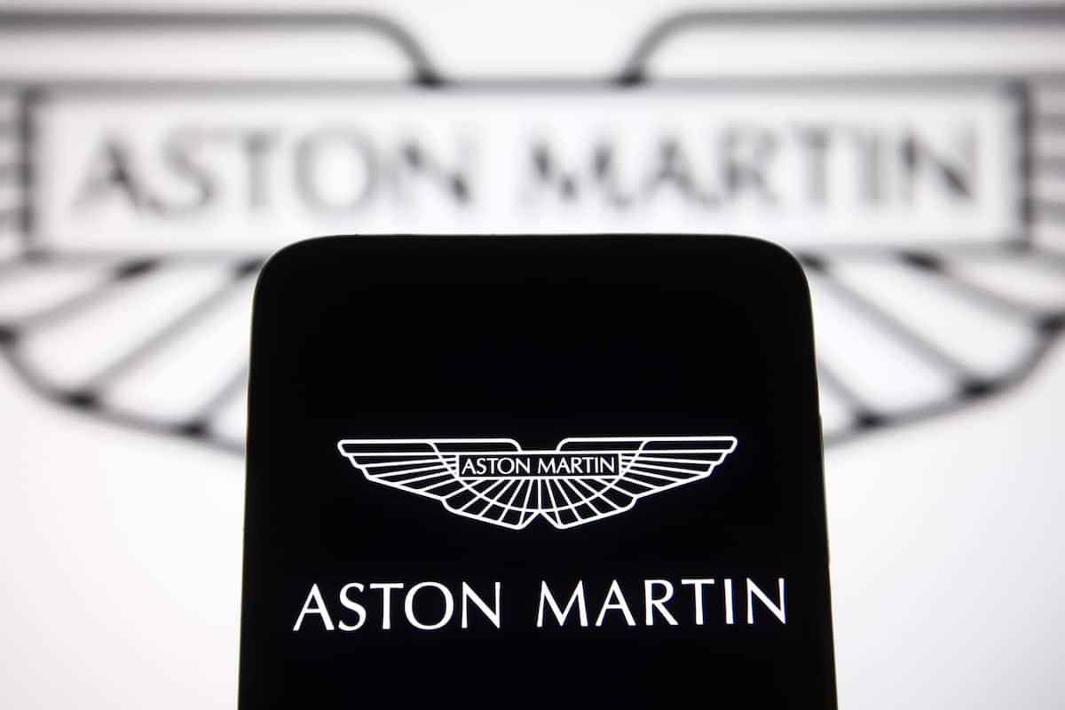aston martin logo wallpaper hd