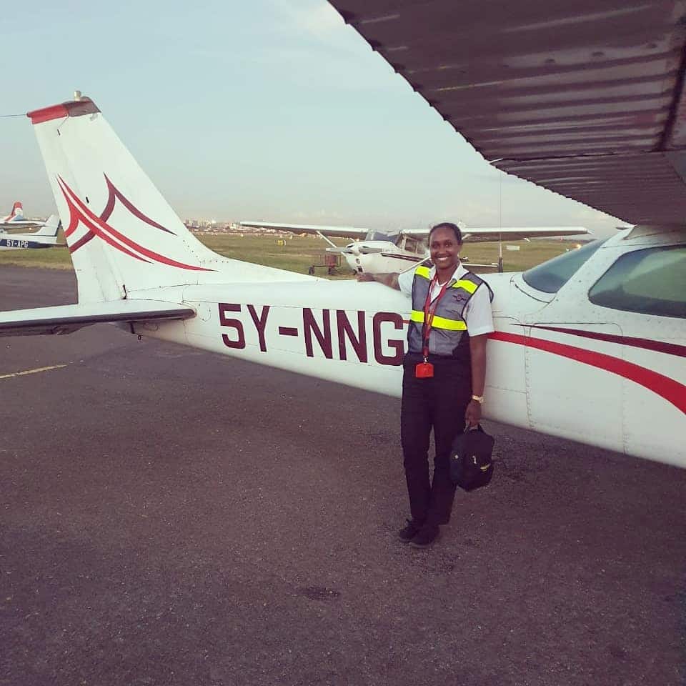 Marsabit woman celebrated for completing solo flight as pilot