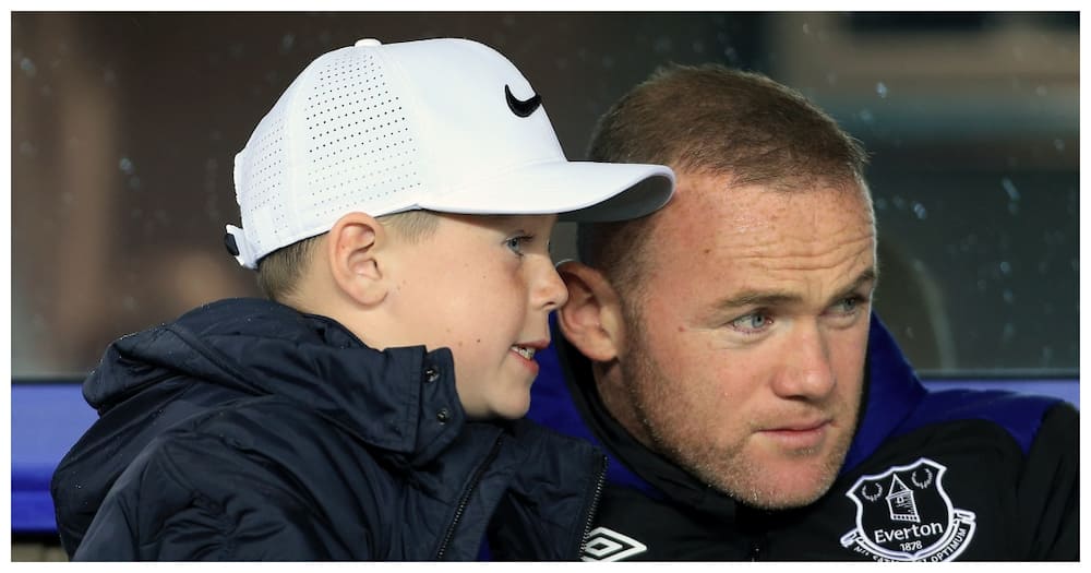 Wayne Rooney’s son signs for Manchester United