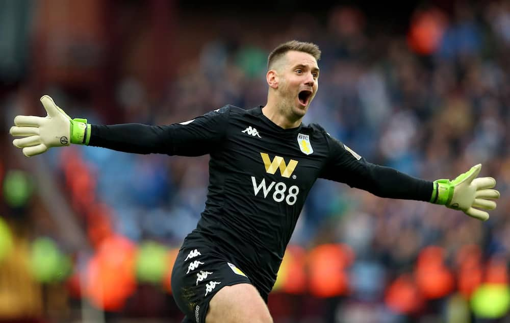 Tom Heaton.