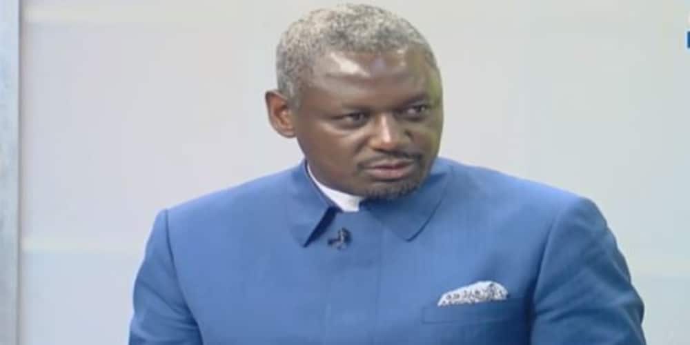 Senator Aaron Cheruiyot threatens to walk out of TV show over controversial Rashid Echesa photo