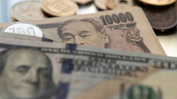 Seoul, Tokyo vow 'appropriate action' on weak yen and won