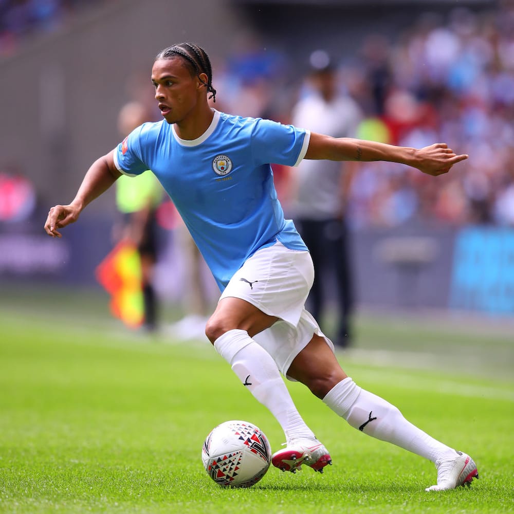 Leroy Sane reportedly tells Manchester City teammates he wants to join Bayern