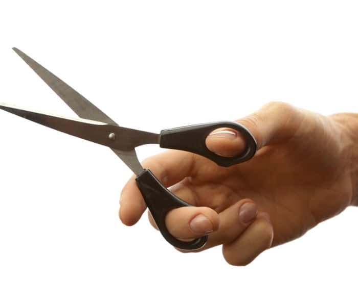 Doctor strongly advises men, women against shaving pubic hair