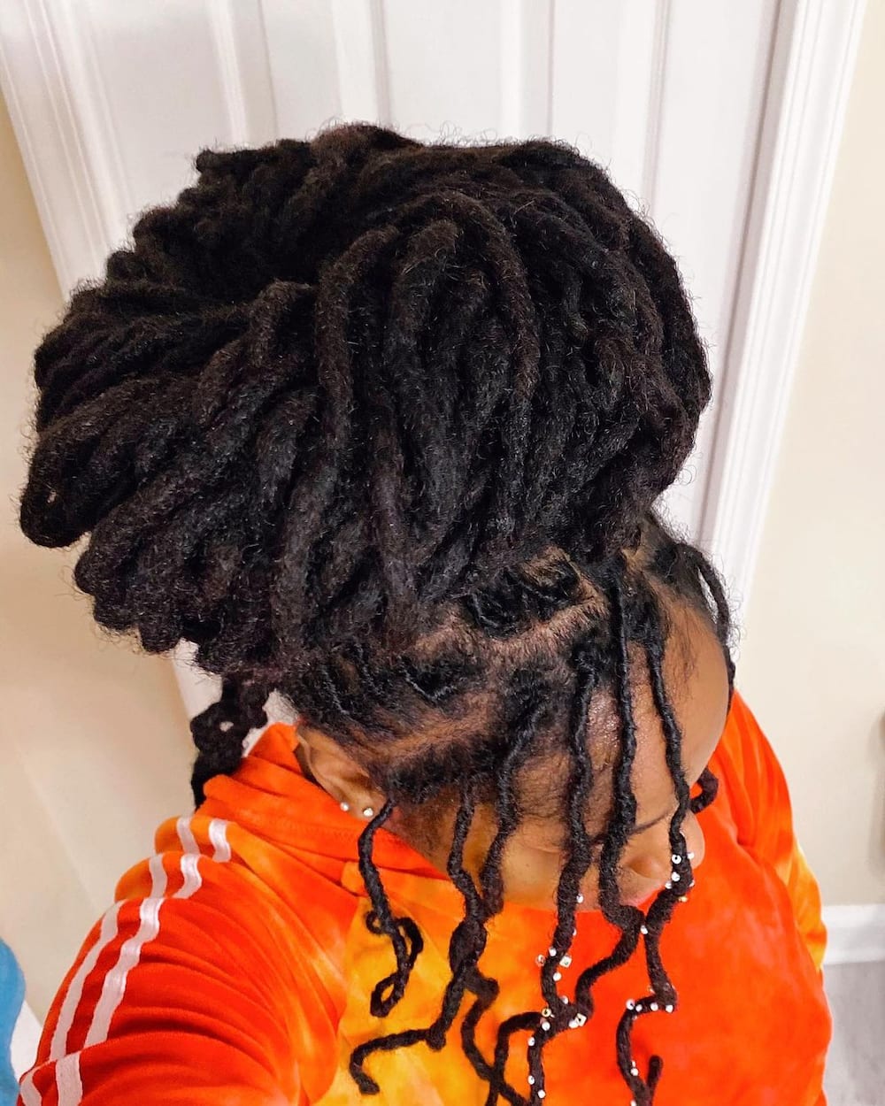 short loc styles for women