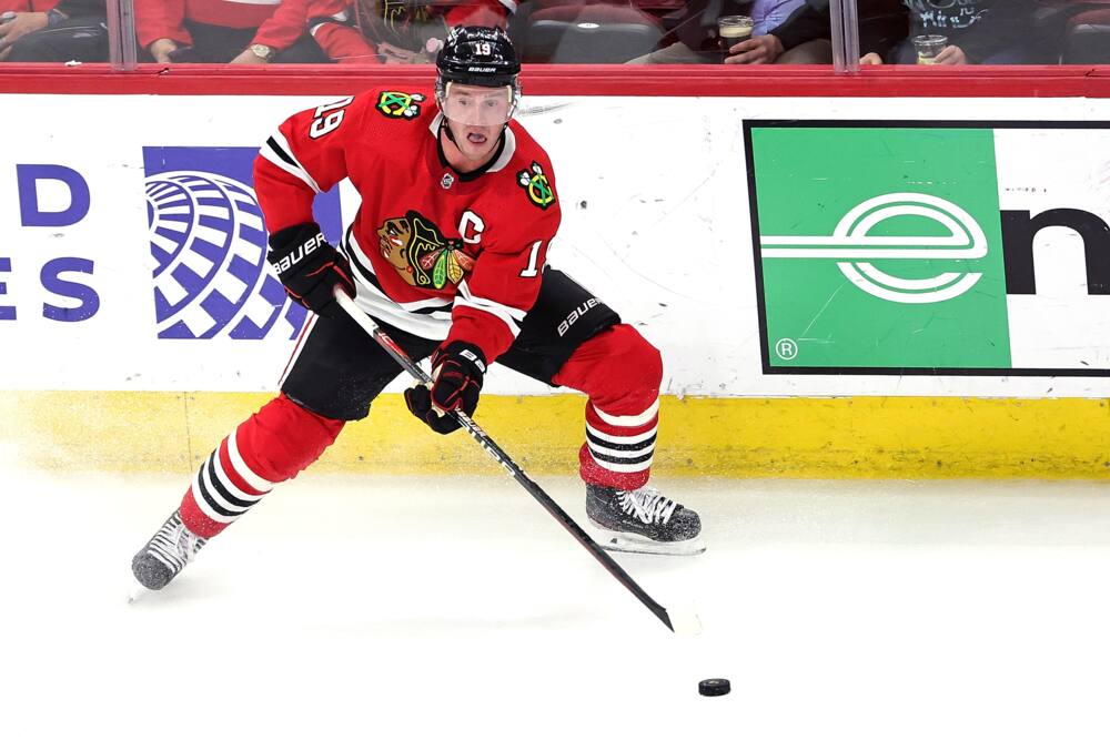 Jonathan Toews #19 of the Chicago Blackhawks controls the puck