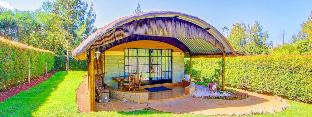 romantic getaways near nairobi
weekend getaway deals kenya
places to visit in kenya on a budget