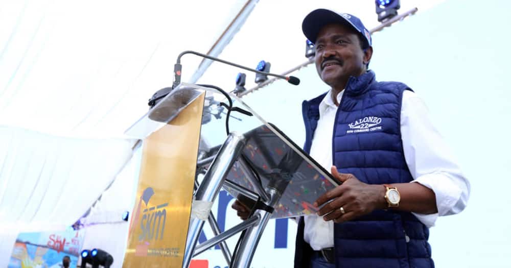 Kalonzo Musyoka said he was not between a rock and a hard place.