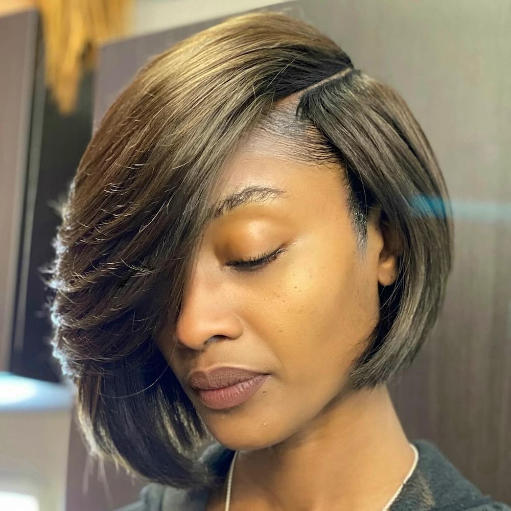 Short Human Hair Wig/ Layered Jet Black Feathered Bang Tapered 