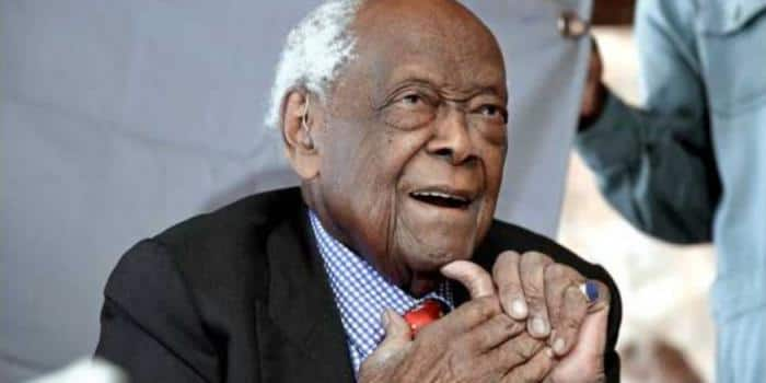 Daniel Moi's appointment of first cabinet which threw Kibaki, Njonjo and Biwott off balance