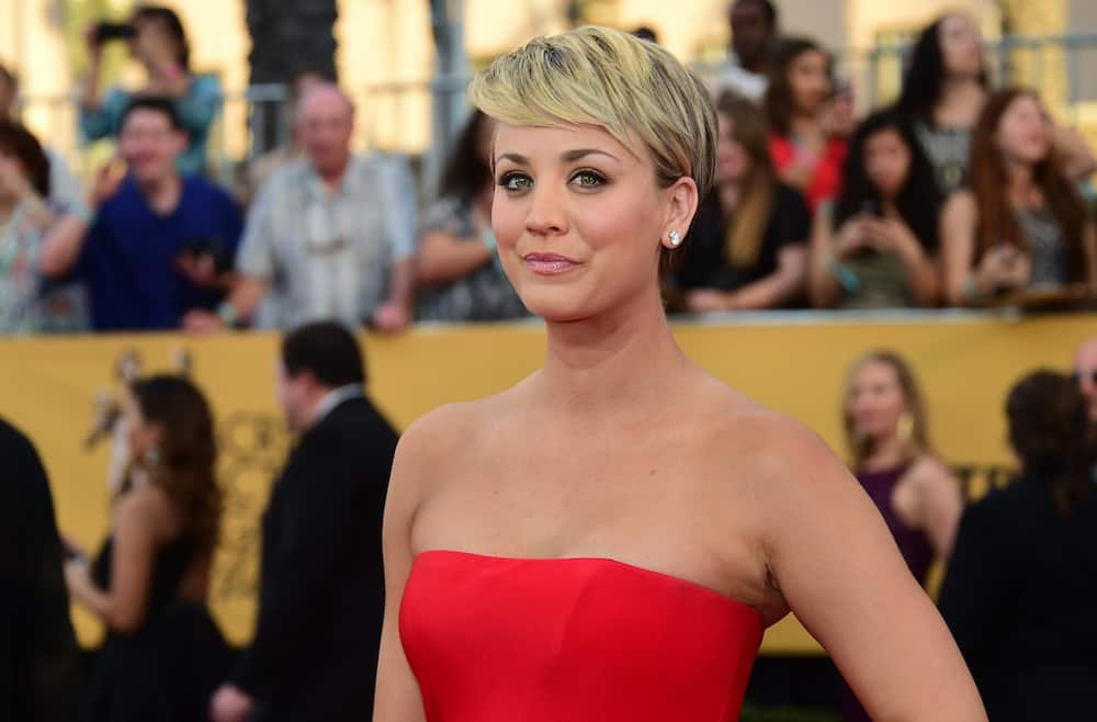 Kaley Cuoco hairstyles