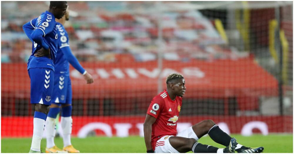 Man United blow as key midfielder ruled out for weeks with thigh injury