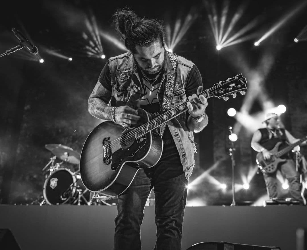 Koe Wetzel to play concert in Bossier City  cbs19tv