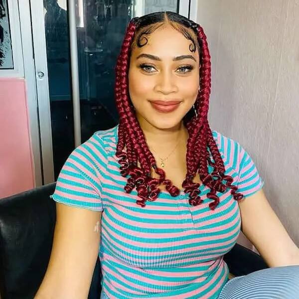 20 trendy burgundy knotless braids you should try out in 2023