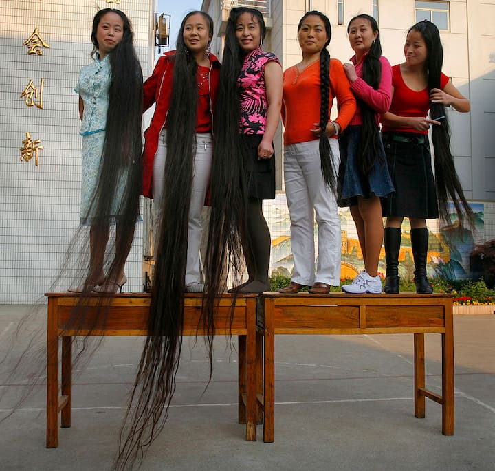 Who has the longest hair in the world as of 2021? The top 10 list