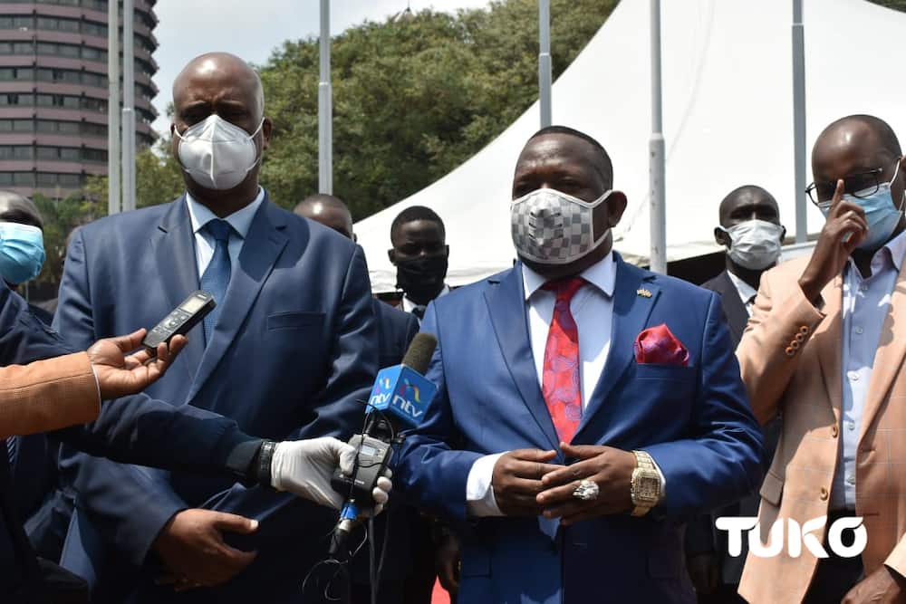 Mike Sonko, General Badi hold joint press address, agree to work together