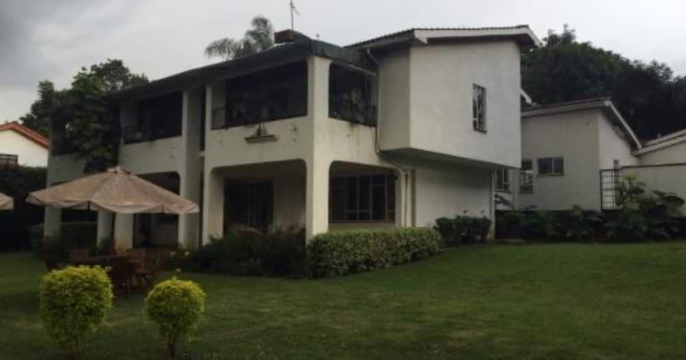 A house for rent in Gigiri costs between KSh 200,000 to KSh 300,000.